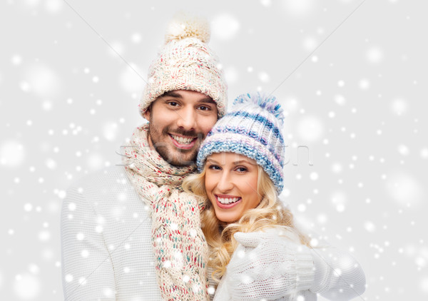 Gülen çift kış elbise moda Stok fotoğraf © dolgachov