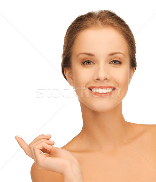 Gyönyörű nő hidratáló csepp kép nő arc Stock fotó © dolgachov