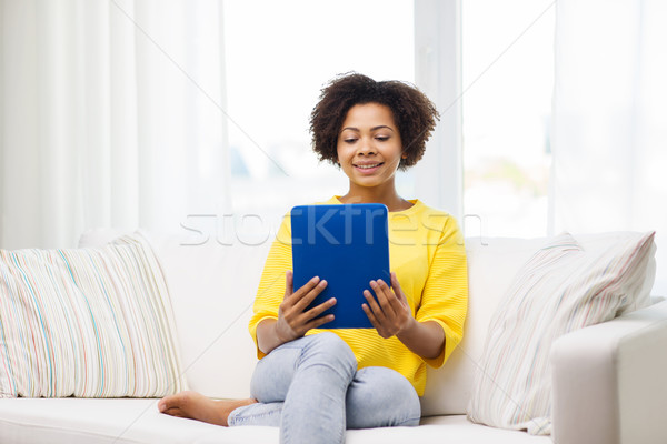 幸せ アフリカ系アメリカ人 女性 人 技術 ストックフォト © dolgachov