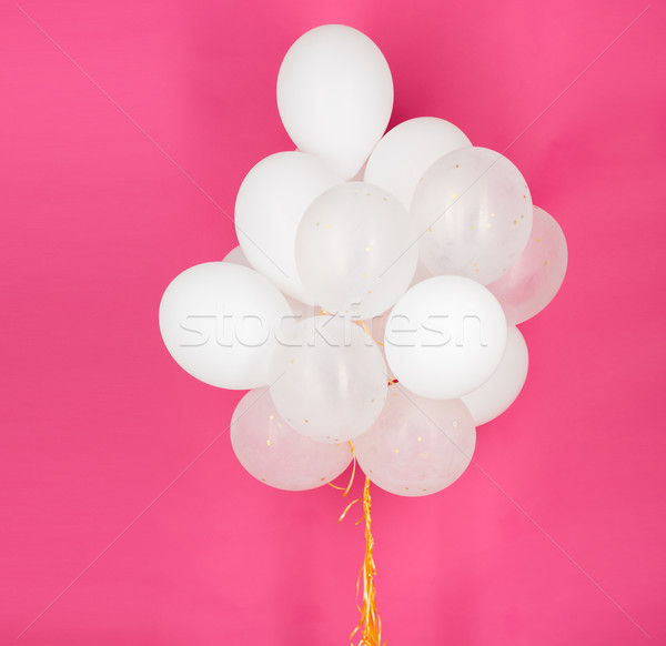 Branco hélio balões rosa férias Foto stock © dolgachov