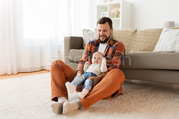 Glücklich Vater wenig Baby Junge home Stock foto © dolgachov