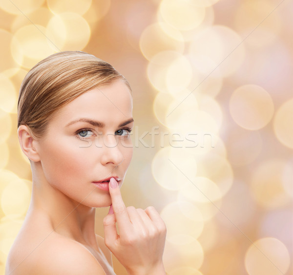 Fiatal nő egészség szépség tiszta arc gyönyörű Stock fotó © dolgachov