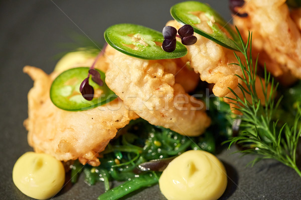 Közelkép garnéla saláta jalapeno étel új Stock fotó © dolgachov