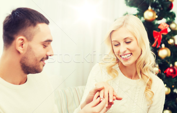 Stock fotó: Férfi · nő · eljegyzési · gyűrű · karácsony · szeretet · pár