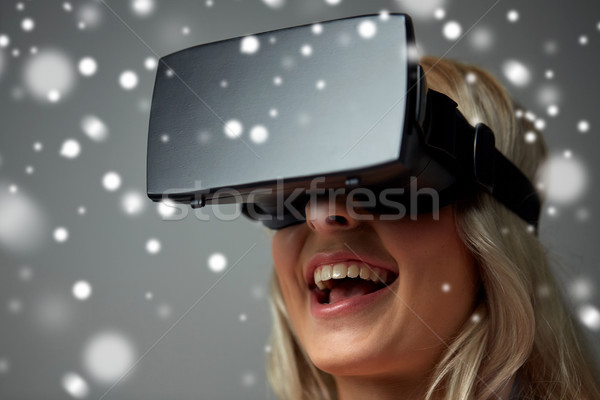 Mujer virtual realidad auricular 3D Foto stock © dolgachov