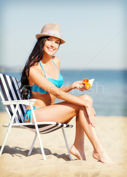Foto stock: Menina · banhos · de · sol · verão · férias · férias