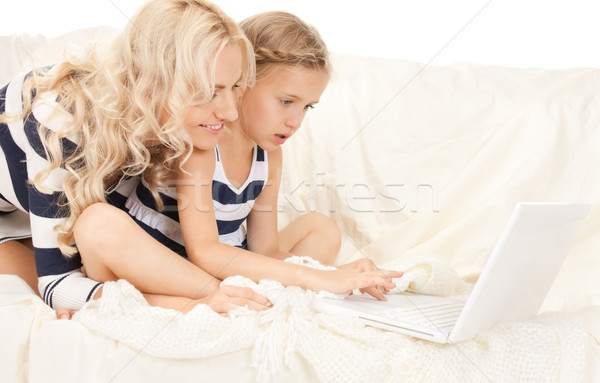 Stockfoto: Gelukkig · moeder · kind · laptop · computer · heldere · foto