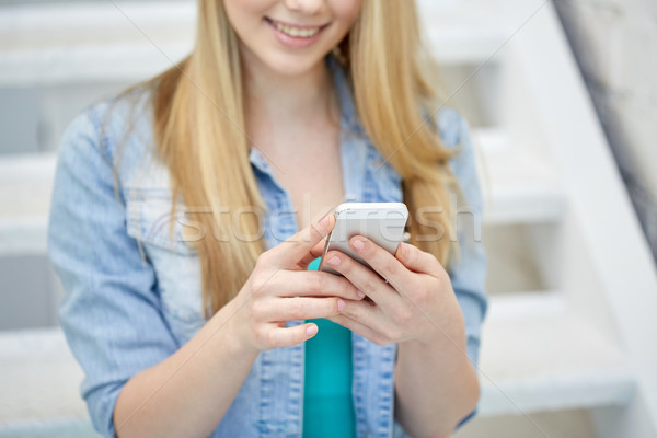 Vrouwelijke handen smartphone mensen technologie Stockfoto © dolgachov