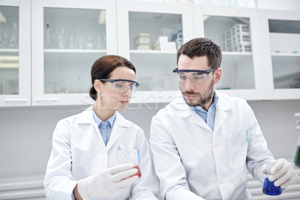 Jeunes test recherche laboratoire [[stock_photo]] © dolgachov