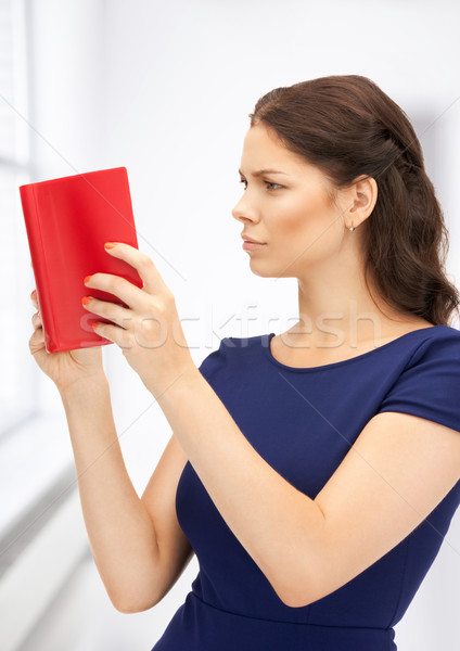 серьезный женщину книга ярко фотография Сток-фото © dolgachov