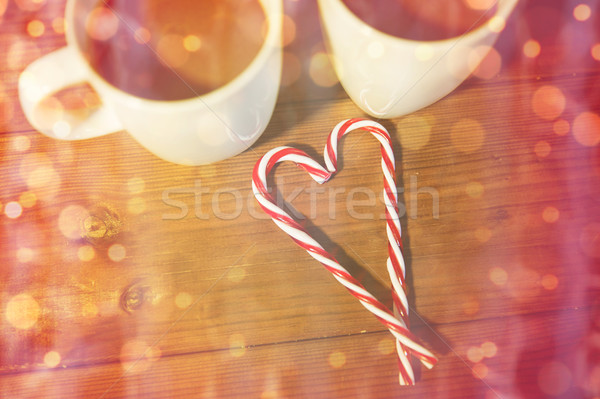 [[stock_photo]]: Noël · bonbons · table · en · bois · vacances · hiver