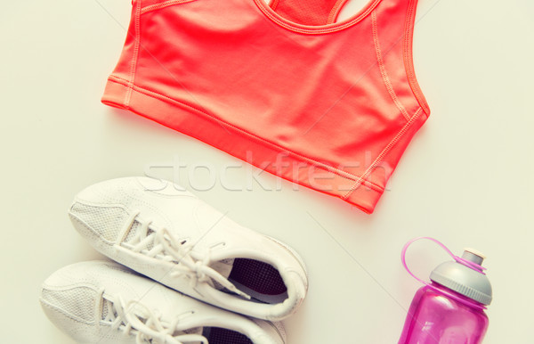 Vrouwelijke sportkleding fles ingesteld sport Stockfoto © dolgachov