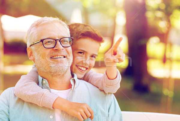 [[stock_photo]]: Grand-père · garçon · pointant · doigt · été · parc