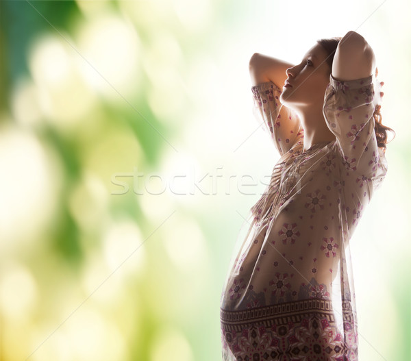 Silhouet foto zwangere mooie vrouw familie moederschap Stockfoto © dolgachov
