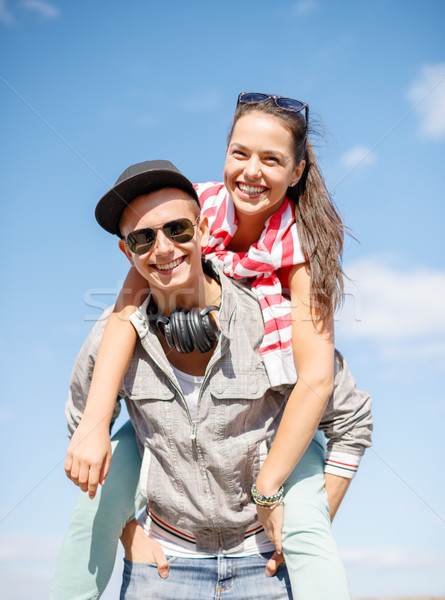Glimlachend tieners zonnebril buiten zomer Stockfoto © dolgachov