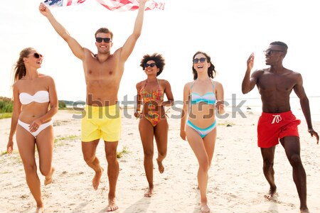 Feliz mulheres jovens praia verão férias Foto stock © dolgachov