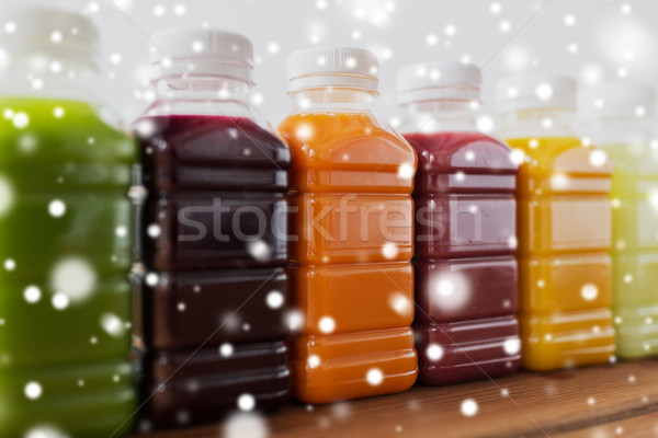 Sticle diferit fruct legume băuturi Imagine de stoc © dolgachov