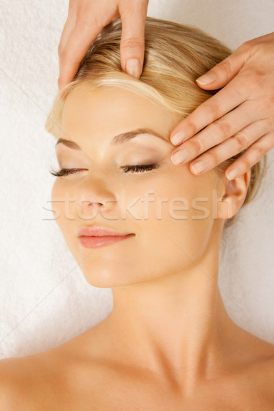 Belle femme massage salon photos heureux femme [[stock_photo]] © dolgachov