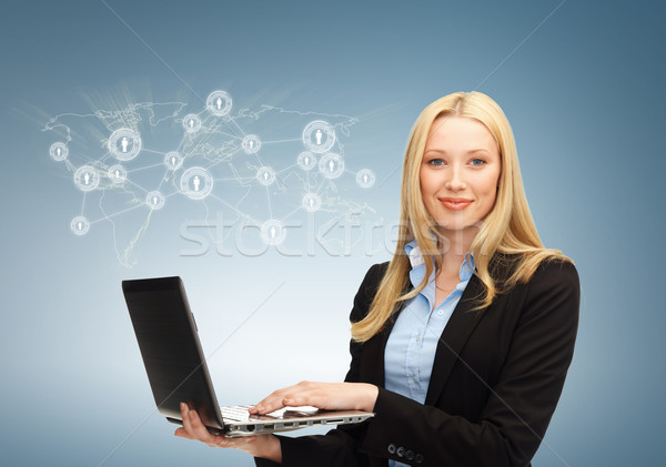 女實業家 筆記本電腦 虛擬 屏幕 業務 技術 商業照片 © dolgachov