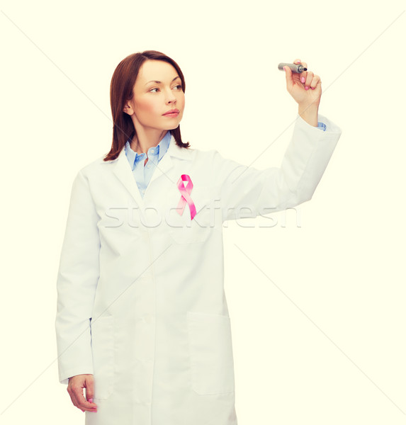 Stockfoto: Vrouwelijke · arts · borstkanker · bewustzijn · lint · gezondheidszorg