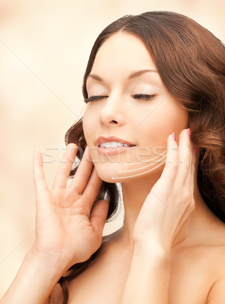 Faţă mâini femeie frumoasa imagine gata cosmetic surgery Imagine de stoc © dolgachov