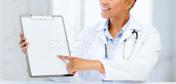 Doktor reçete sağlık tıbbi kadın stetoskop Stok fotoğraf © dolgachov