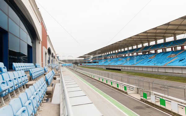 Pusty stadion wyścigi ekstremalnych działalności Zdjęcia stock © dolgachov