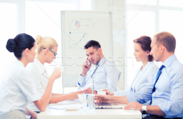 Masculino patrão reunião de negócios equipe escritório Foto stock © dolgachov
