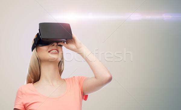 Mujer virtual realidad auricular gafas 3d tecnología Foto stock © dolgachov