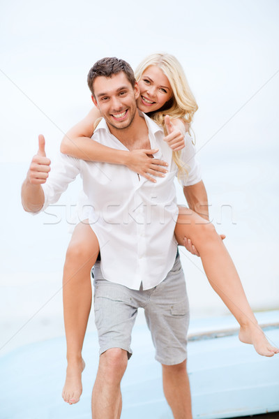 Pareja playa vacaciones data Foto stock © dolgachov