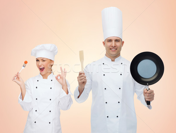 Foto stock: Feliz · chefs · Pareja · batería · de · cocina · cocina · profesión