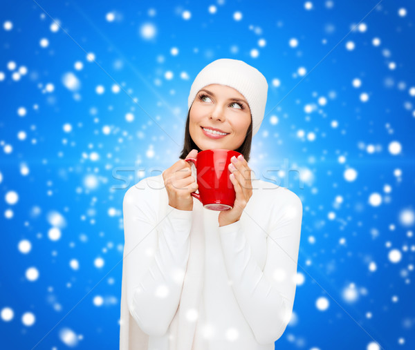 Lächelnd Winter Kleidung Tasse Glück Stock foto © dolgachov
