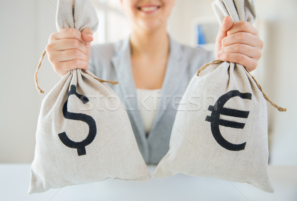 Stock foto: Frau · Hände · halten · Geld · Taschen