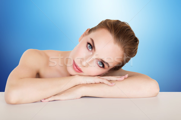 Foto stock: Hermosa · cara · manos · belleza · personas