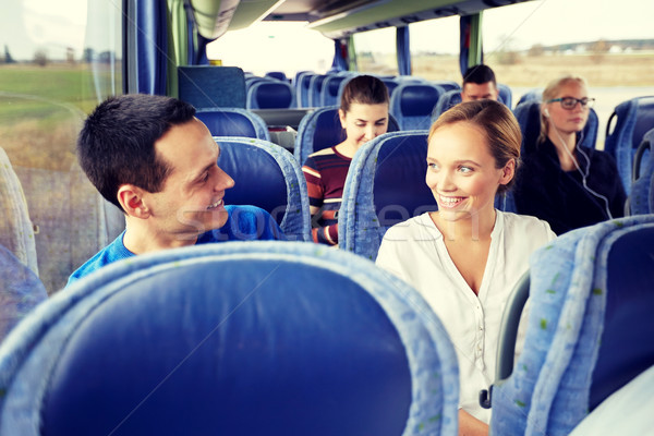 Grupy szczęśliwy podróży autobus transportu Zdjęcia stock © dolgachov