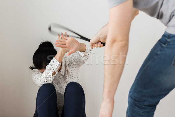 Ongelukkig vrouw lijden huiselijk geweld misbruik mensen Stockfoto © dolgachov