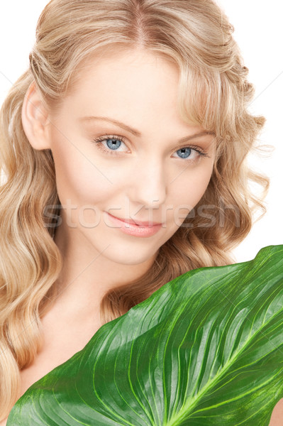 [[stock_photo]]: Femme · feuille · verte · photos · blanche · heureux · santé