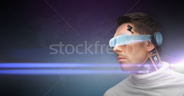 Człowiek futurystyczny okulary ludzi technologii przyszłości Zdjęcia stock © dolgachov