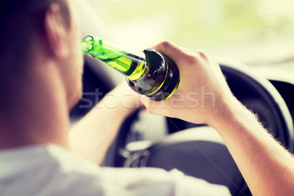 человека питьевой алкоголя вождения автомобилей транспорт Сток-фото © dolgachov