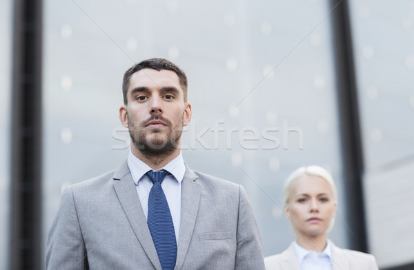 Geschäftsmann Geschäftsfrau Freien Business Partnerschaft Erfolg Stock foto © dolgachov