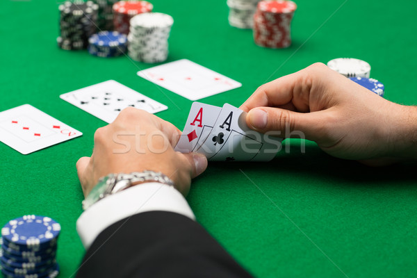 [[stock_photo]]: Poker · joueur · cartes · puces · casino · jeux