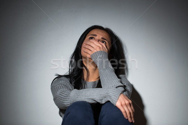 Szomorú sír nő szenvedés családon belüli erőszak emberek Stock fotó © dolgachov