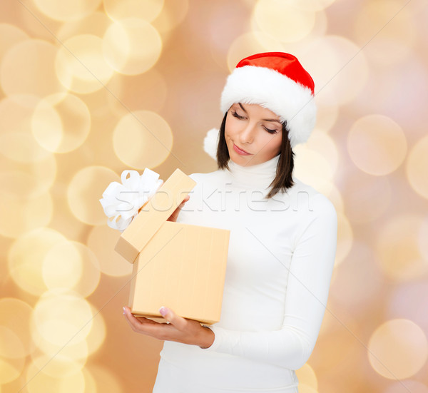 女子 聖誕老人 幫手 帽子 禮品盒 聖誕節 商業照片 © dolgachov