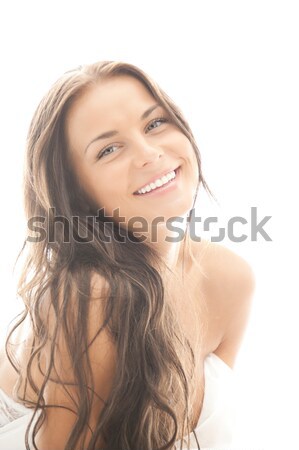 брюнетка белый полотенце фотография улыбка волос Сток-фото © dolgachov