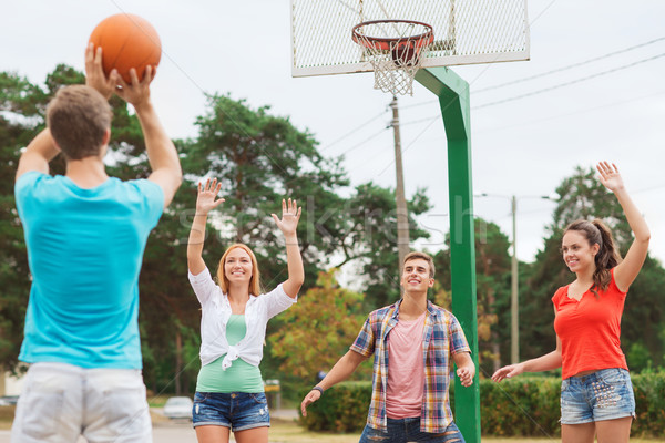 Stock fotó: Csoport · mosolyog · tinédzserek · játszik · kosárlabda · nyári · vakáció