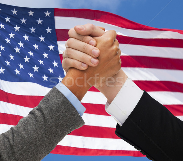 Hände amerikanische Flagge Partnerschaft Politik Geste Stock foto © dolgachov