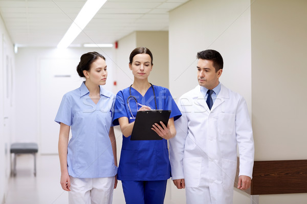 [[stock_photo]]: Groupe · hôpital · presse-papiers · clinique · profession · personnes