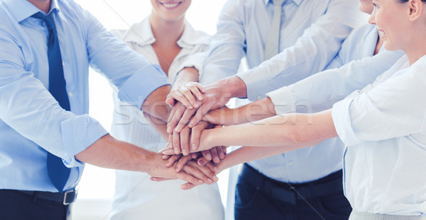 Foto stock: Equipo · de · negocios · victoria · oficina · éxito · ganar