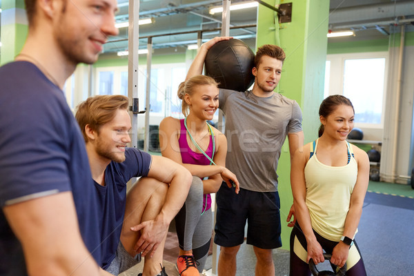 [[stock_photo]]: Groupe · amis · équipements · sportifs · gymnase · fitness · sport