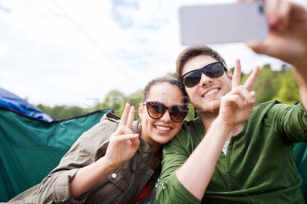 Stockfoto: Paar · smartphone · reizen · wandelen · technologie